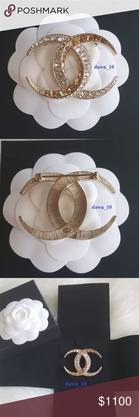 chanel moon brooch